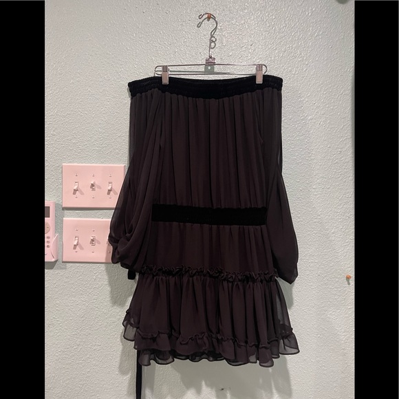 MISA Los Angeles Monique Off-the-Shoulder Chiffon Dress with Velvet - Picture 2 of 5